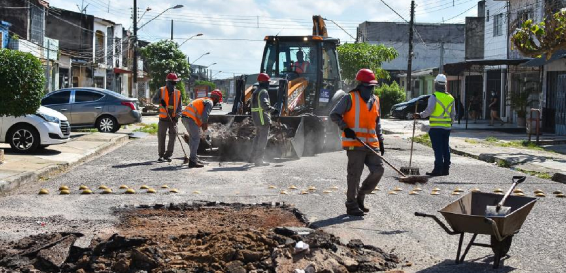 Prefeitura de Belém realiza recuperação de vias e drenagem por toda cidade