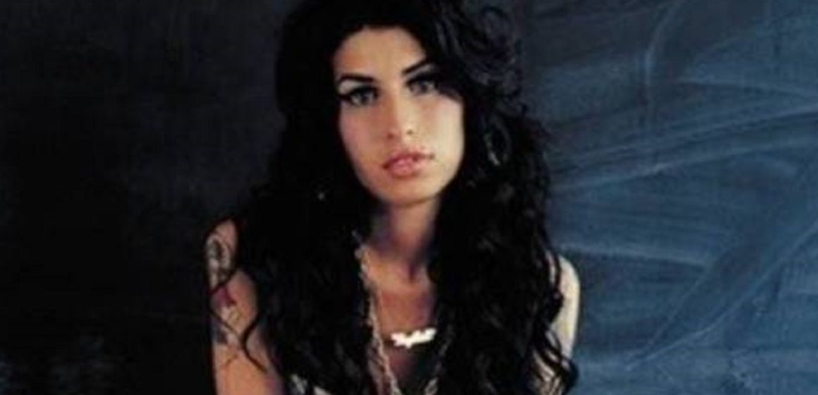 Amy Winehouse ganhará novo documentário com material inédito