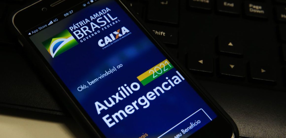Trabalhadores nascidos em julho podem sacar o auxílio emergencial
