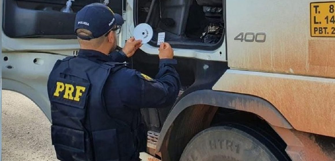 PRF aprende comprimidos de anfetamina dentro de caminhão em Altamira