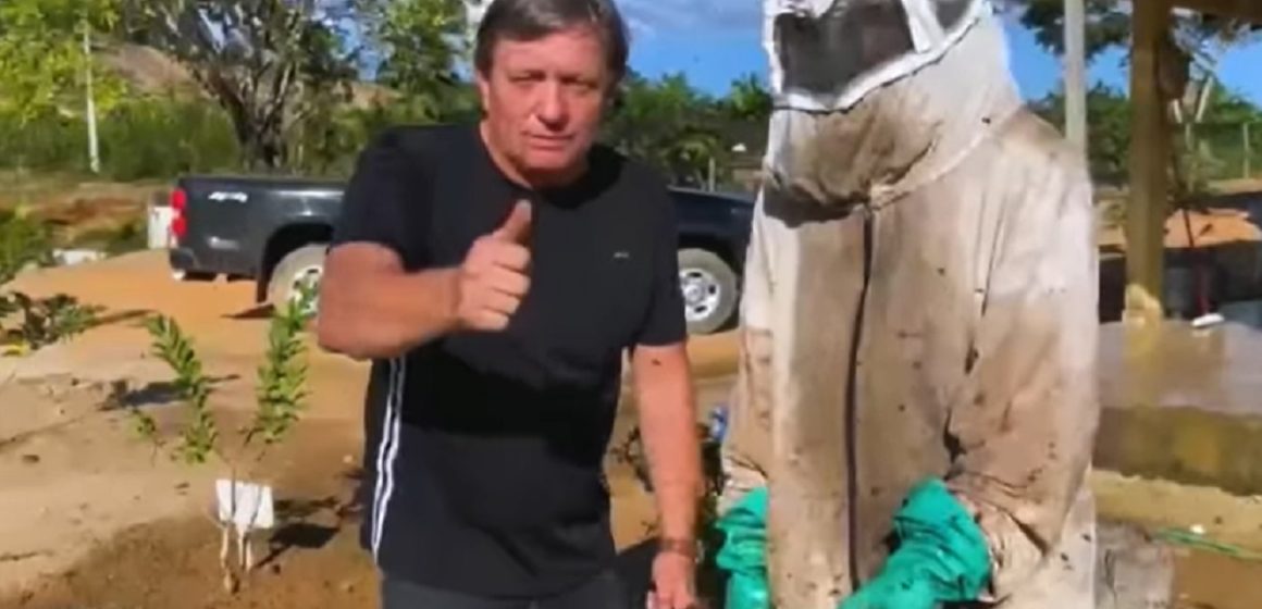 Darci Lermen visita criação de abelhas em Parauapebas
