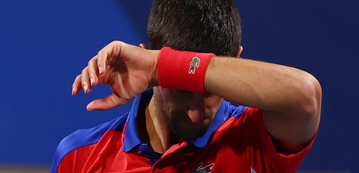 Djokovic é derrotado por Zverev e dá adeus ao ouro olímpico em Tóquio