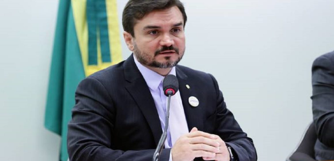 Celso Sabino: projeto que altera IR não traz risco às contas públicas