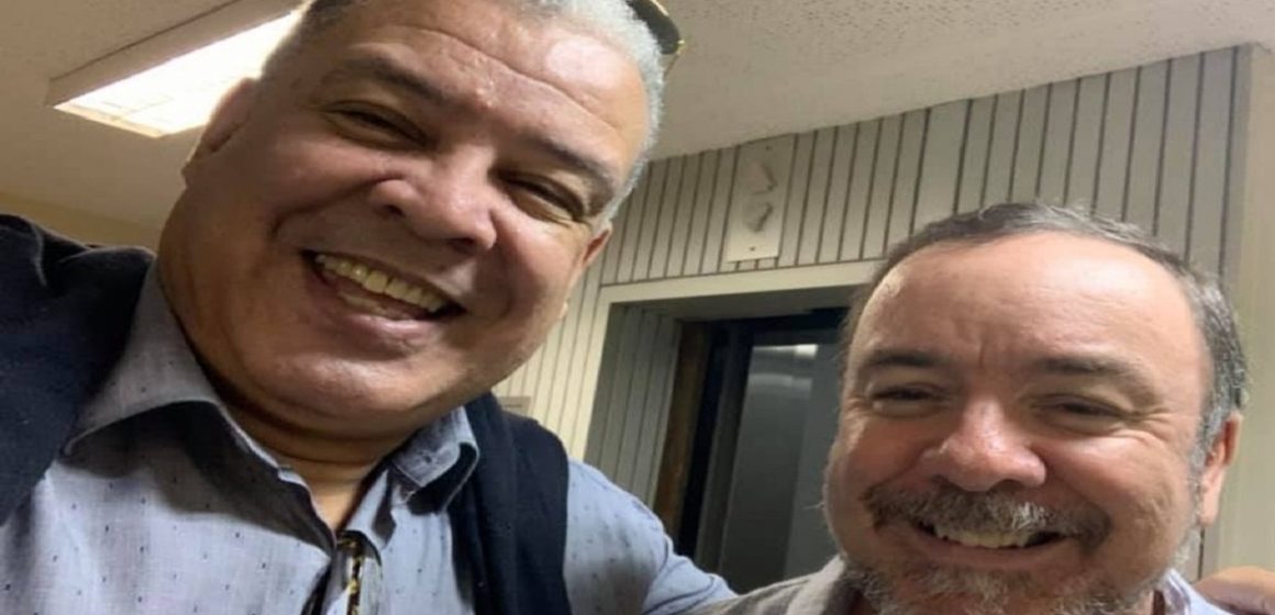 Juiz que absolveu PMs de acusação de estupro em viatura é amigo de advogado de um dos réus