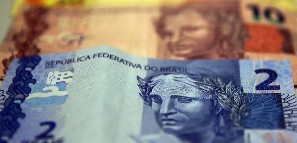 Mercado financeiro prevê PIB de 5,18% e inflação de 6,7%