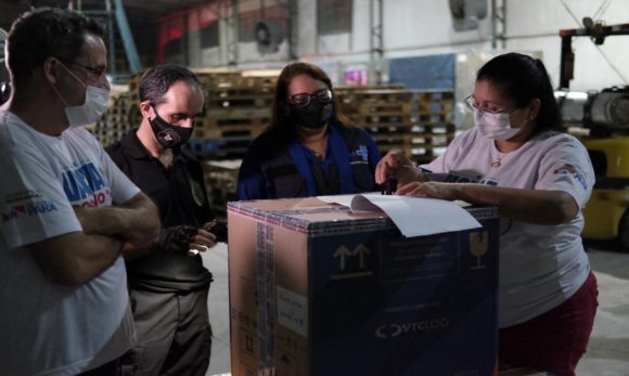 Pará recebe mais 35.100 doses da Pfizer com meta de vacinar pessoas com mais de 35 anos