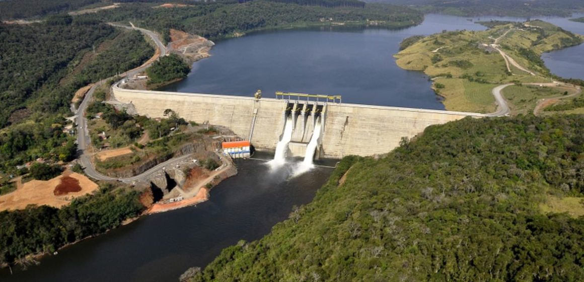 ONS prevê dificuldade de atender demanda de energia em novembro e país pode ter que aumentar importação