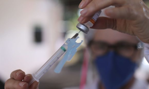 vacinacao_contra_a_covid-19_no_parque_da_cidade19062101572 (1) Governador Helder Barbalho diz que adultos a partir de 25 anos devem ser vacinados contra Covid-19 esta semana