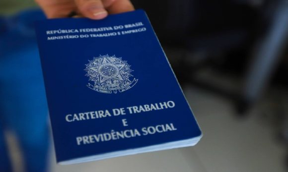 Portal do Trabalhador recebe currículos para vagas de emprego em Belém
