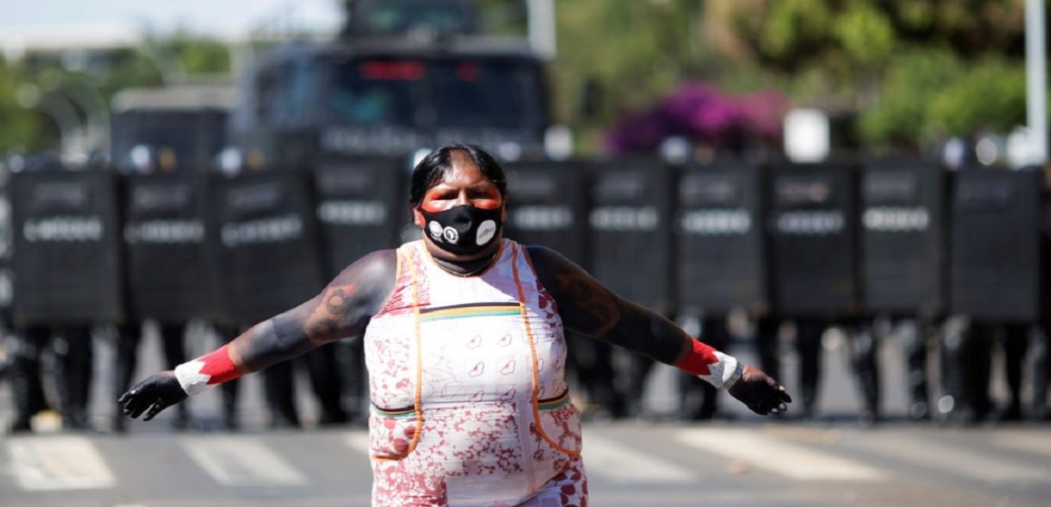 Indígenas denunciam Bolsonaro por ‘crime contra a humanidade e genocídio’ no Tribunal Penal Internacional de Haia