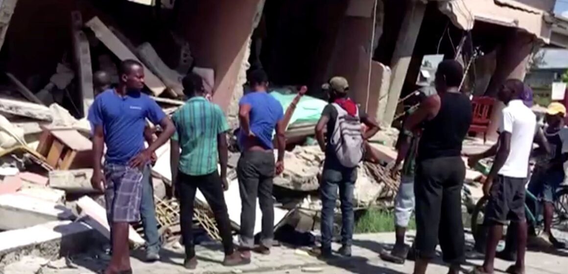 Balanço de mortos no Haiti quase duplicou em 24 horas