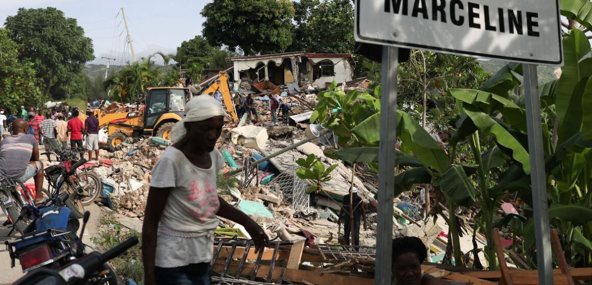 Danos de terremoto dificultam chegada de ajuda a áreas do Haiti