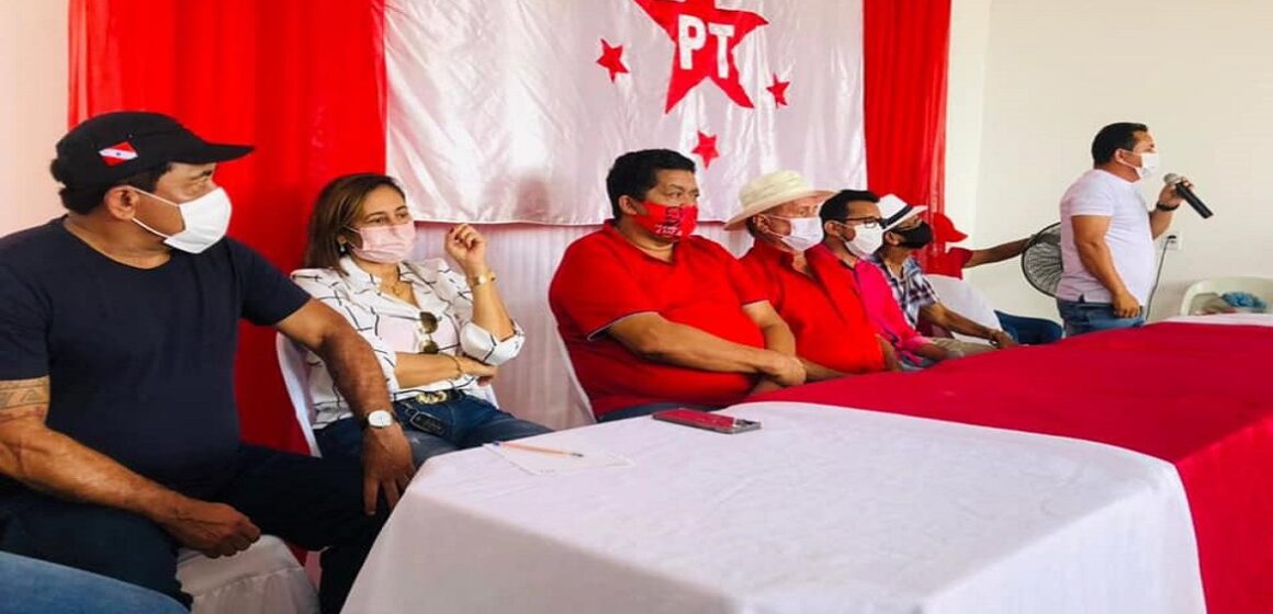 Beto Faro participa de reunião com as lideranças do PT em Nova Esperança do Piriá