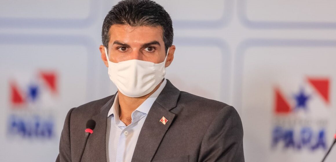 Helder anuncia vacinação para adolescentes de 12 a 17 anos
