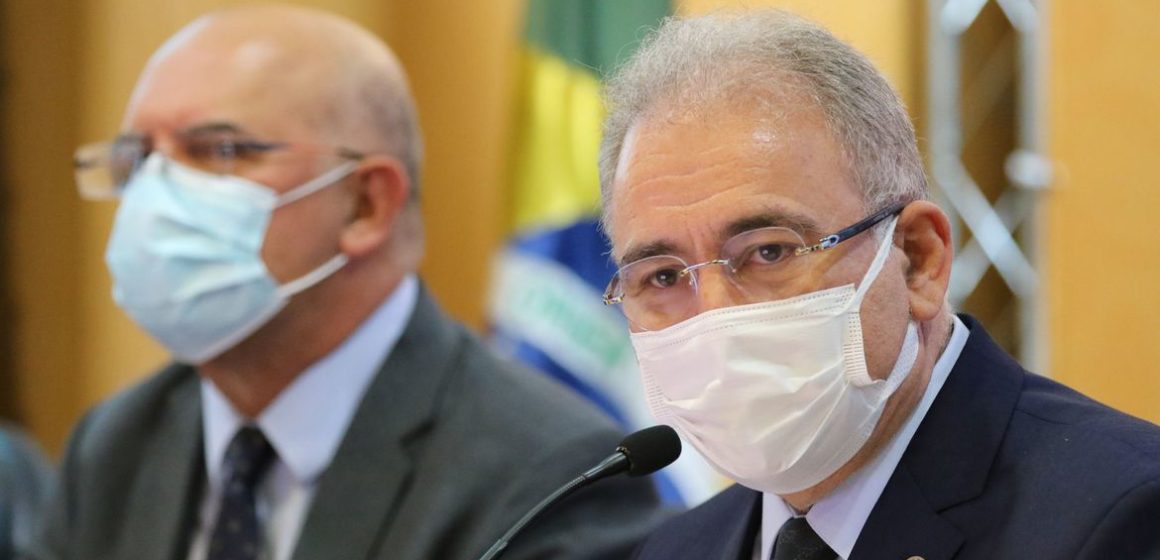 Governo federal propõe vacinar bolsistas da Capes
