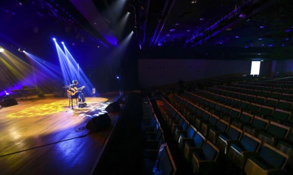 Ecad: rock, samba e sertanejo são gêneros mais tocados no Dia dos Pais