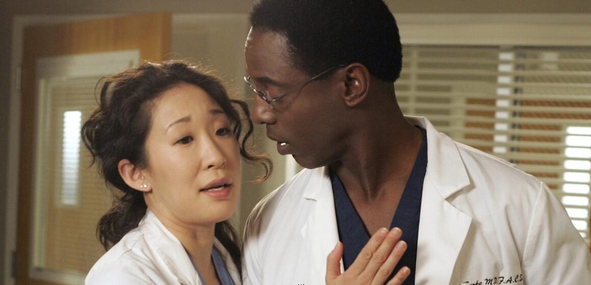 Sandra Oh relembra experiência traumática com ‘Grey’s Anatomy’ e enaltece terapeuta