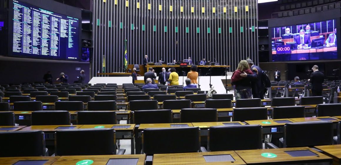 img20210805115242598 Câmara aprova texto-base do projeto de privatização dos Correios