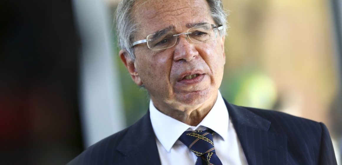 PEC dos precatórios prevê parcelamento de dívidas acima de R$ 66 mi