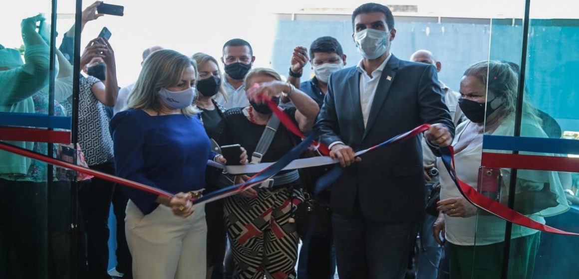 Governo do Pará entrega a estudantes Polo Metropolitano Pré-Enem