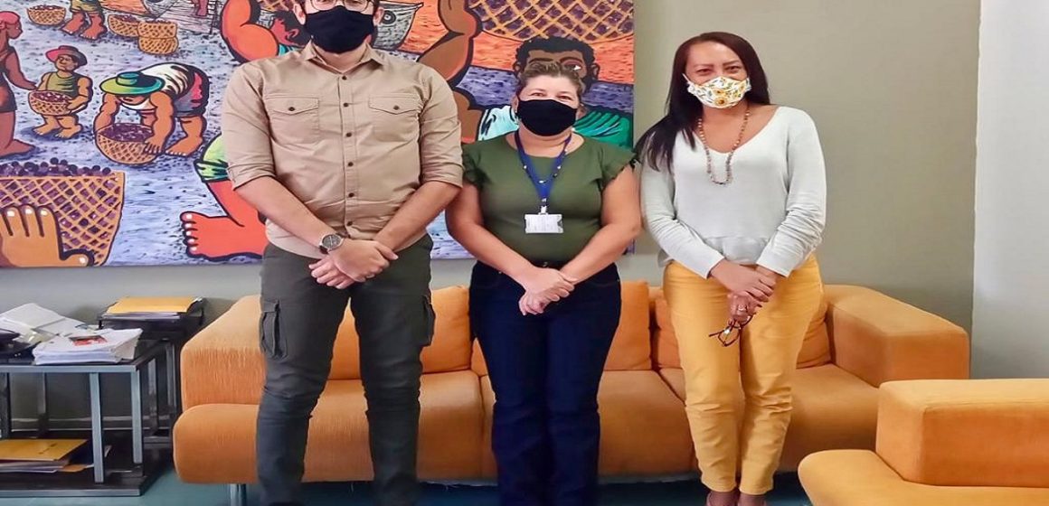 Seap participa de tratativa com a Fundação Cultural para adoção de livros