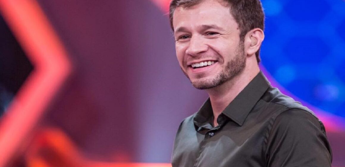 Saída de Tiago Leifert da Globo causa espanto até na emissora. Para onde vai o apresentador?