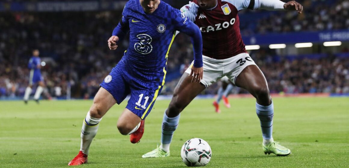 Chelsea bate Aston Villa nos pênaltis na Copa da Liga Inglesa