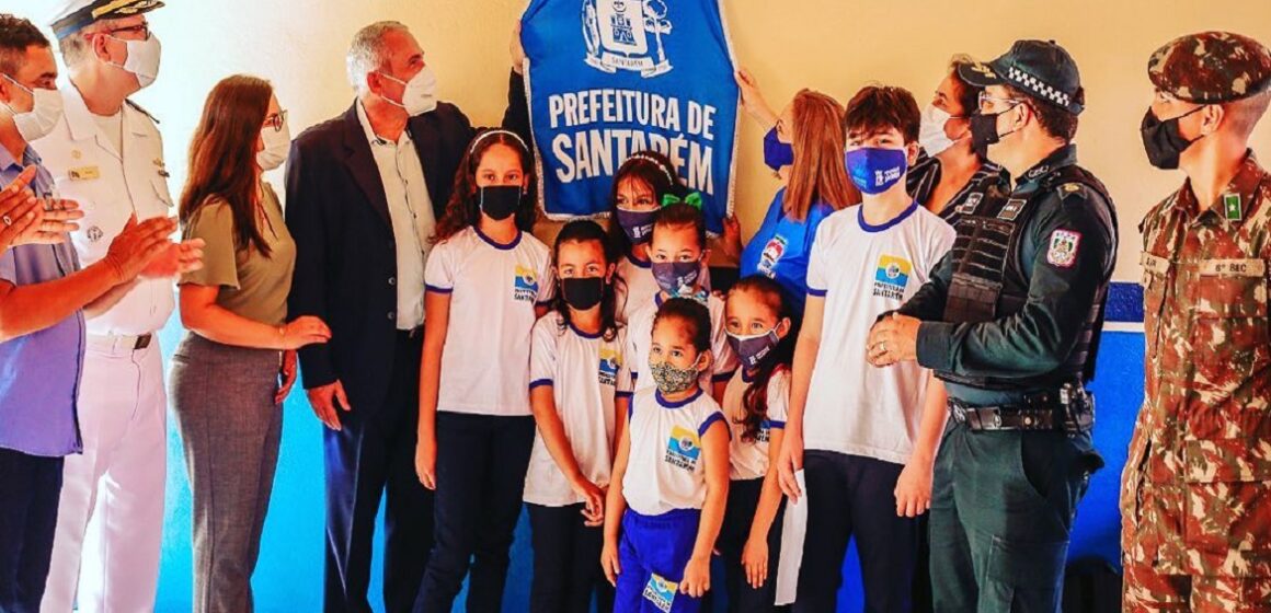 240556347_1971846532976616_6874165019564054500_n Nélio Aguiar entrega escola reformada no bairro Livramento, em Santarém