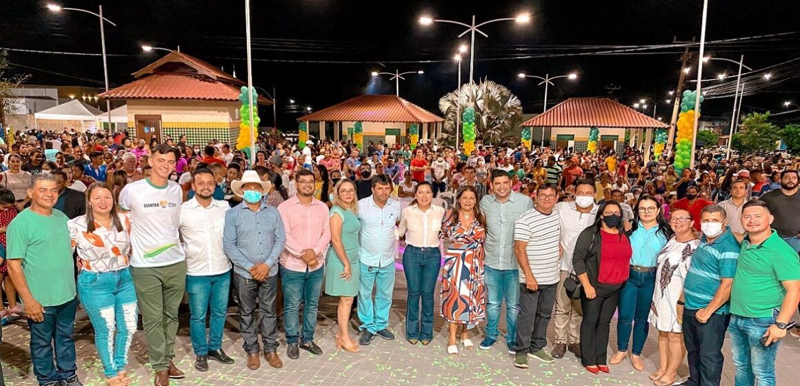 Renilce Nicodemos acompanha inauguração da Praça da Bíblia, em Vitória do Xingu