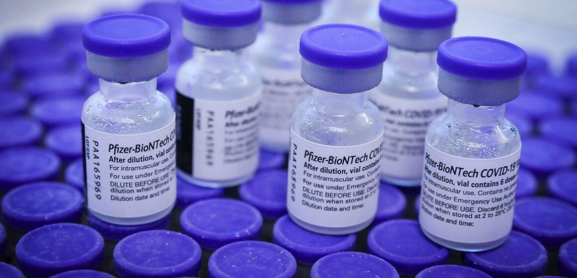 Ministério da Saúde recebe mais 2 milhões de doses da Pfizer
