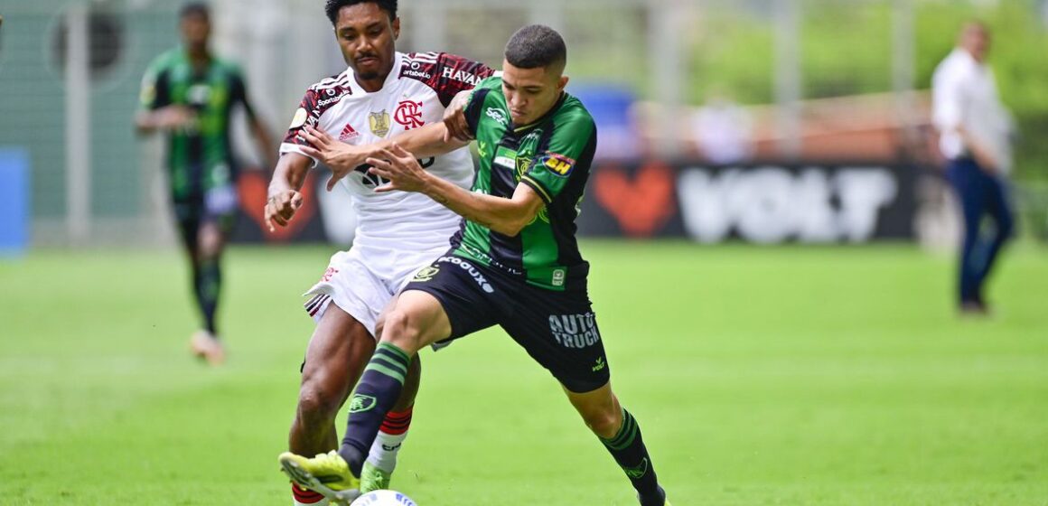 51519829118_252e5f3eb0_k Com gols no fim, América-MG e Flamengo empatam pelo Brasileiro