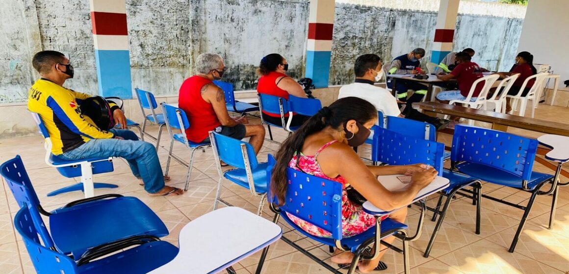 Equatorial Pará realiza troca de lâmpadas incandescentes e fluorescentes por modelos mais econômicos de LED