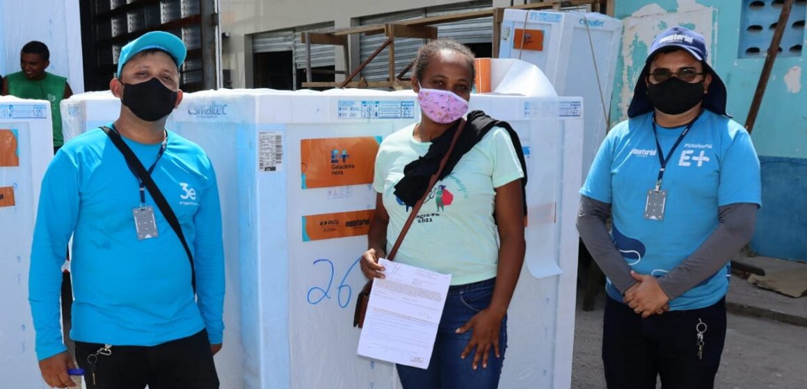 Equatorial Pará realiza a troca de 200 geladeiras em Tracuateua e Marabá