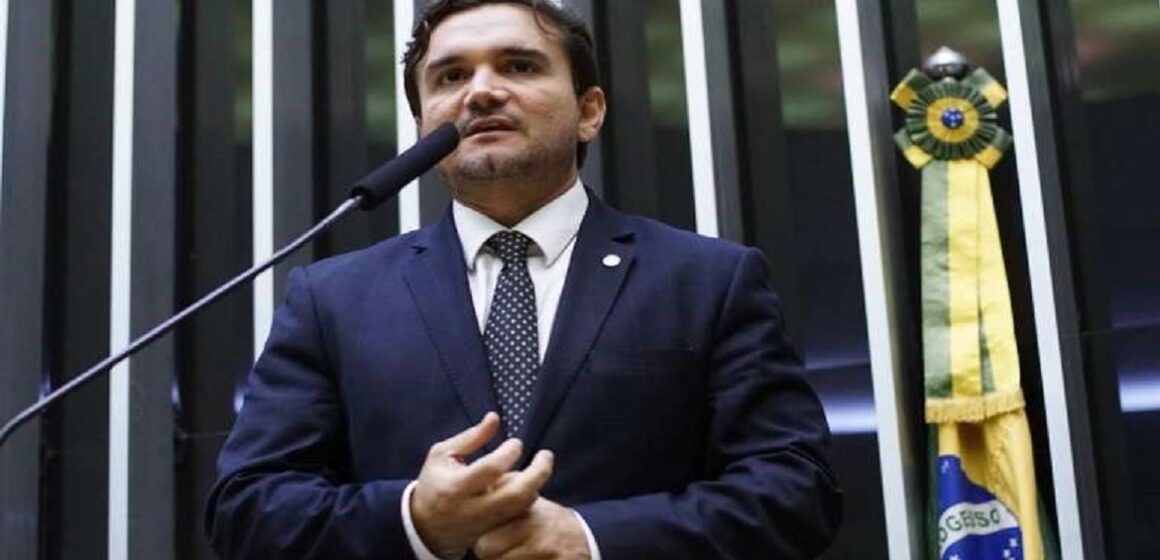 celso Reforma do Imposto de Renda proposta por Celso Sabino é aprovada na Câmara