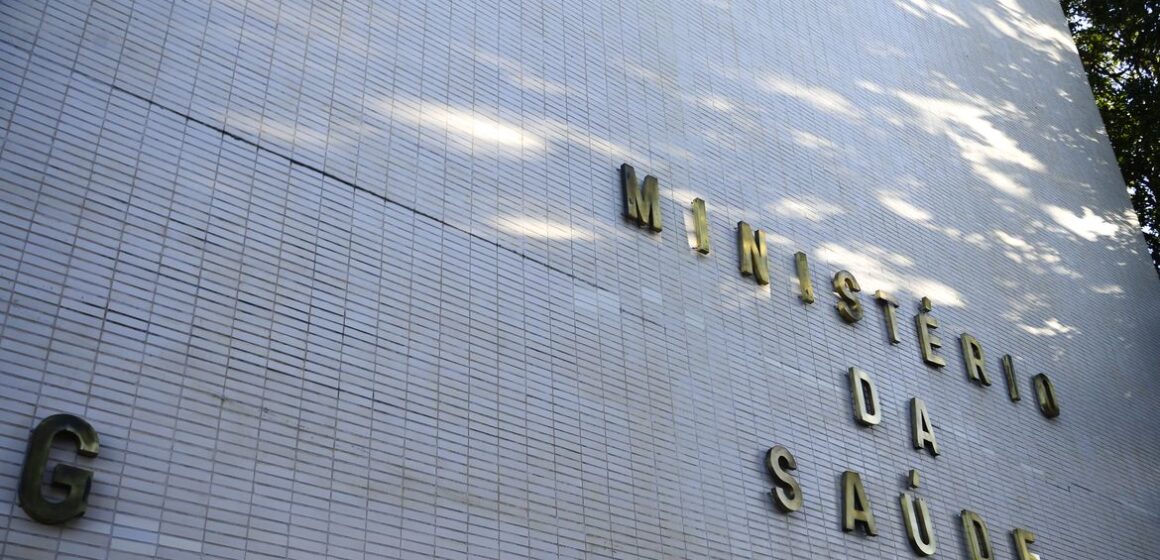 Fachada do Ministério da Saúde na Esplanada dos Ministérios Operação da PF investiga fraudes no Ministério da Saúde
