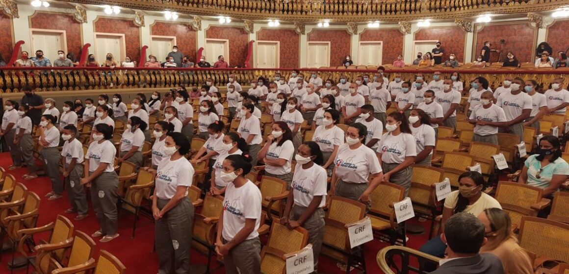 Secult e Seap oportunizam trabalho técnico e artístico a custodiados no Theatro da Paz
