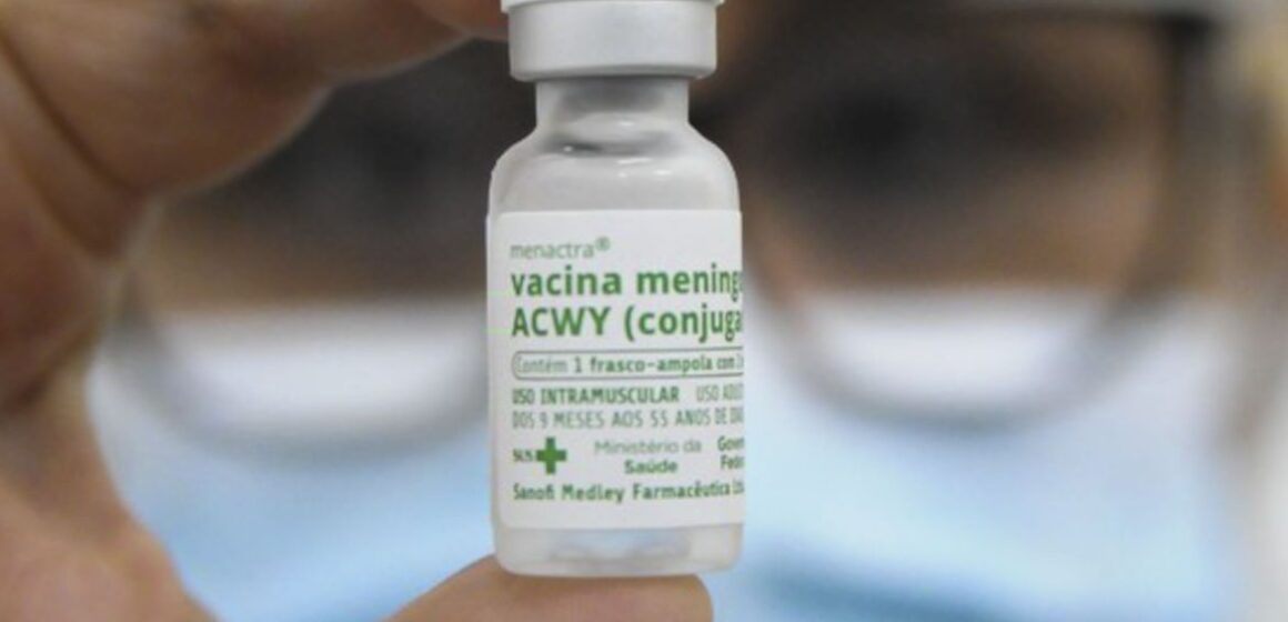 Vacinação contra meningite é ampliada para crianças menores de 11 anos