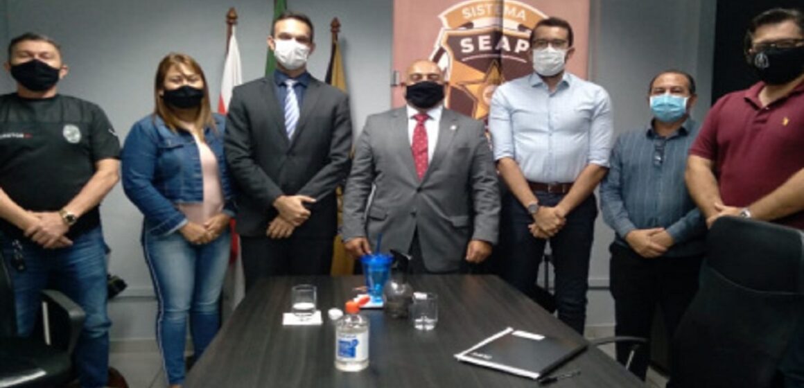 Jarbas Vasconcelos discute ampliação do projeto Respirando Liberdade