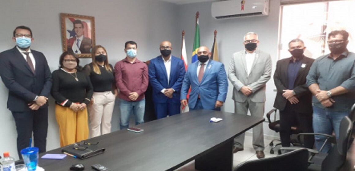 Jarbas Vasconcelos e Fasepa reúnem-se visando parceria que vai beneficiar o Estado