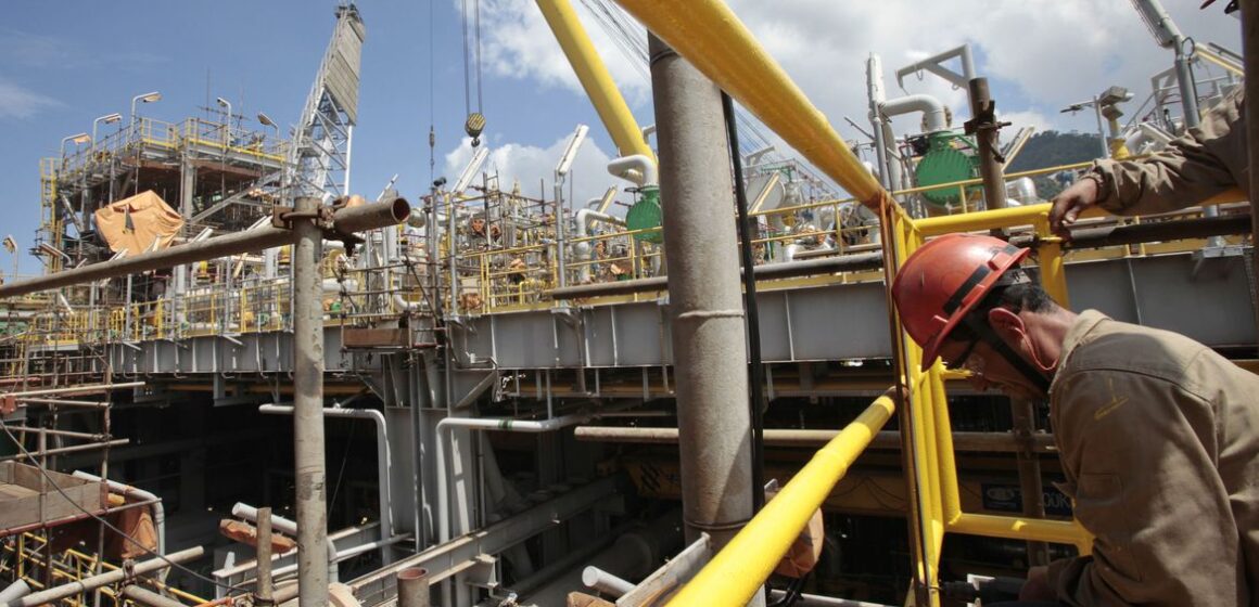 Produção de petróleo e gás no pré-sal é recorde em setembro