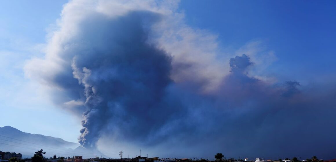 Lava do Vulcão Cumbre Vieja ocupa 656 hectares