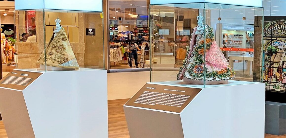 Castanheira Shopping segue com exposição Vitrais e Mantos do Círio de Nazaré