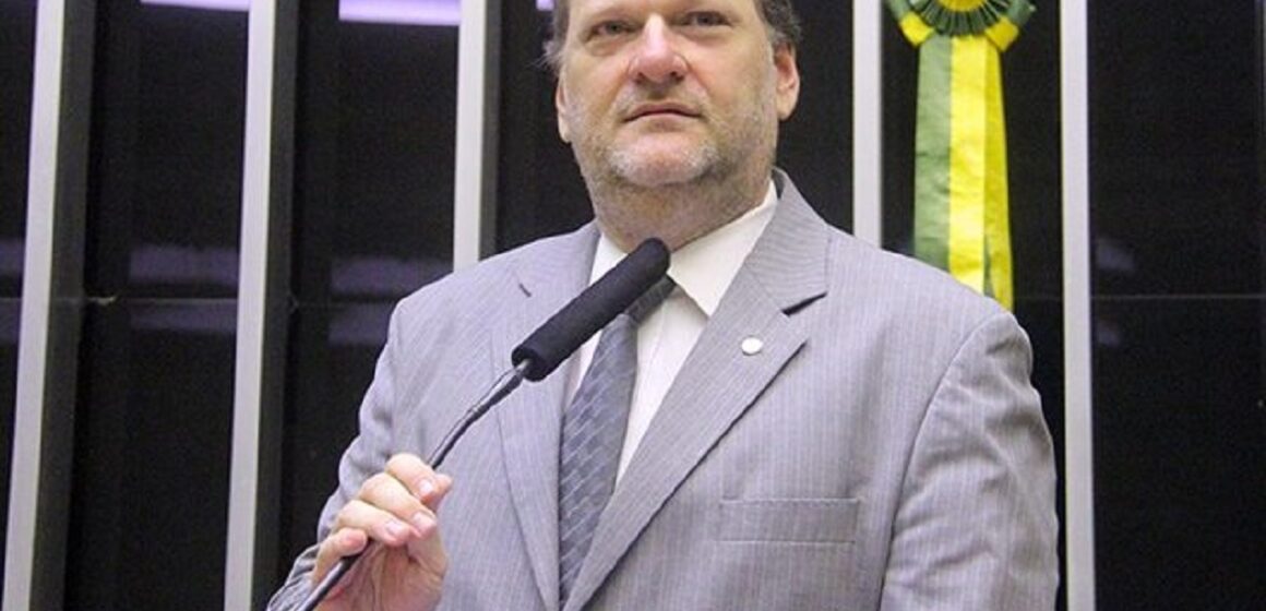 Proposta de relatoria de Paulo Bengtson que regulamenta produção de bioinsumos é aprovada na CMADS