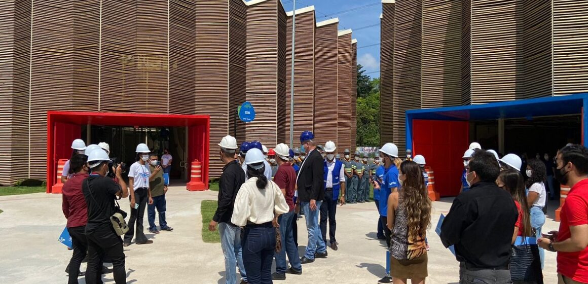 Primeira-dama acompanha visita técnica no Usina da Paz Icuí