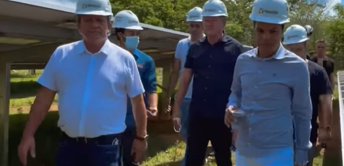 Darci Lermem acompanha instalação da usina fotovoltaica em Parauapebas