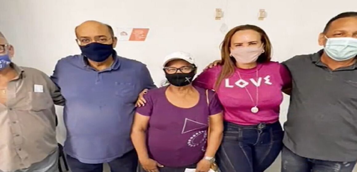 Nilson Pinto e Lena Pinto acompanham ação de saúde em Benevides