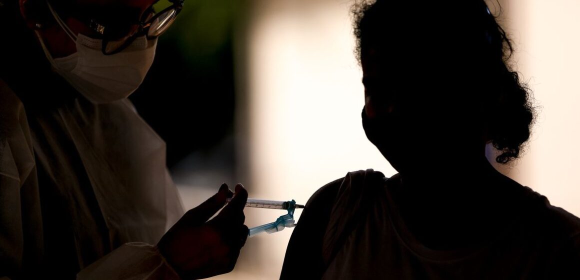 Covid-19: Opas pede ação para países atingirem meta de vacinação