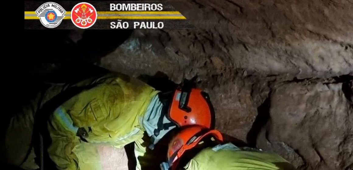 Desabamento de caverna em São Paulo deixa nove mortos