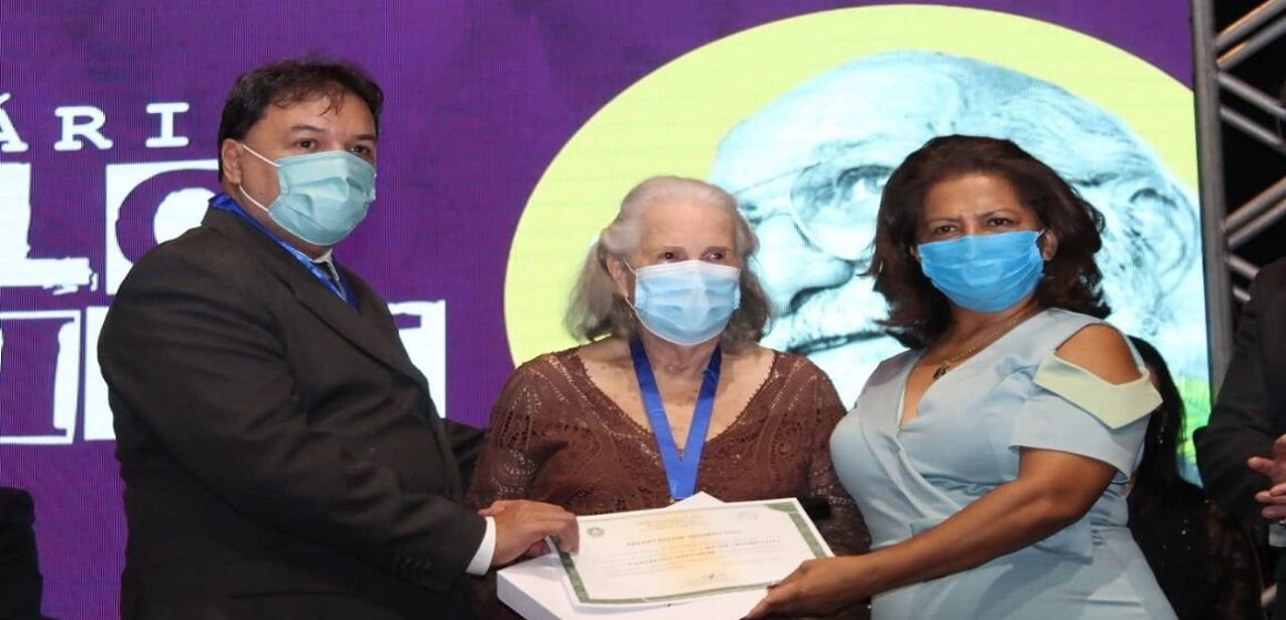 Chicão participa da entrega do título de Doutor Honoris Causa conferido pela Uepa ao educador Paulo Freire