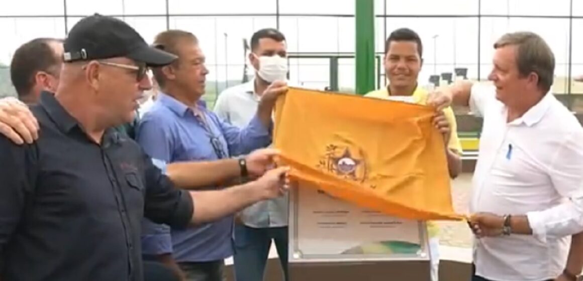 dar Darci Lermen entrega praça Maria Luiza Saldanha em Parauapebas